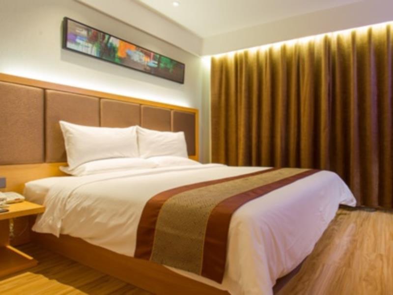 Starway Hotel Nantong Sports Convention Center Екстериор снимка